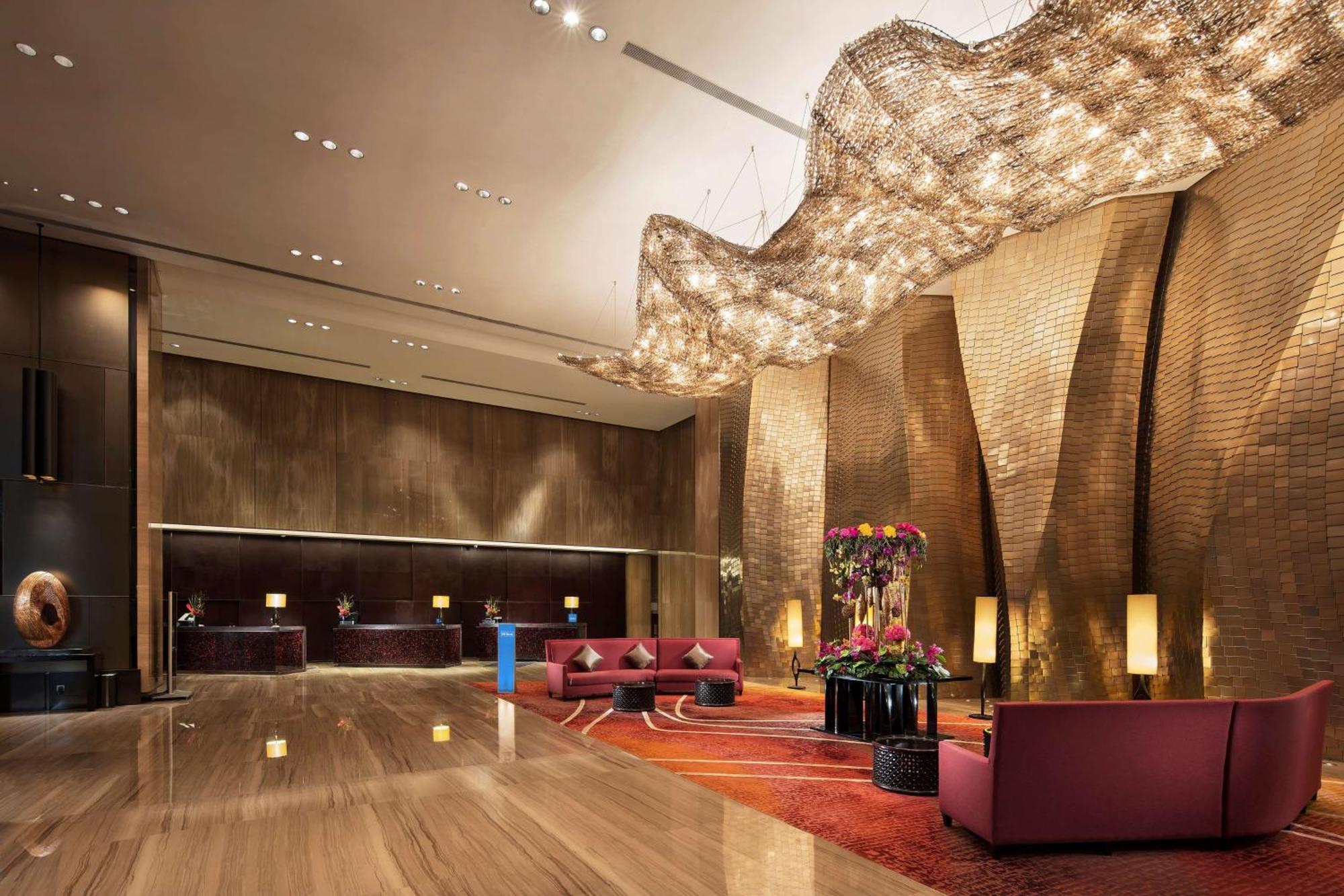 فندق هيلتون قوانغتشو تيانهي المظهر الخارجي الصورة The lobby of the hotel